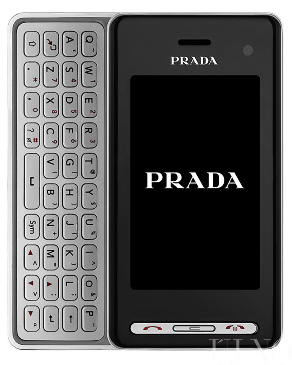 10-kedvenc-marciusra-prada.jpg