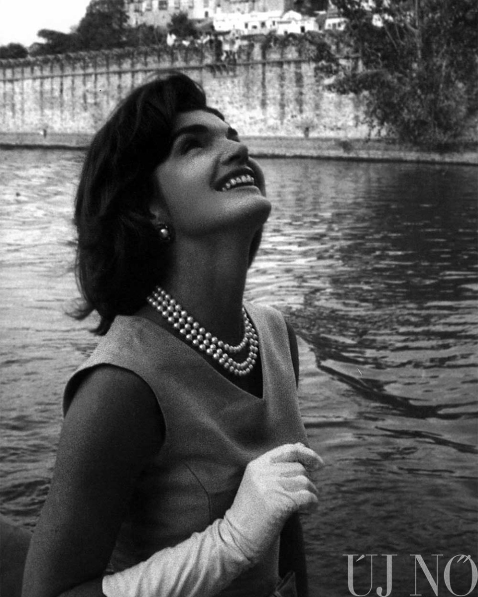 jackie-kennedy-halhatatlan-stilusa-3.jpg